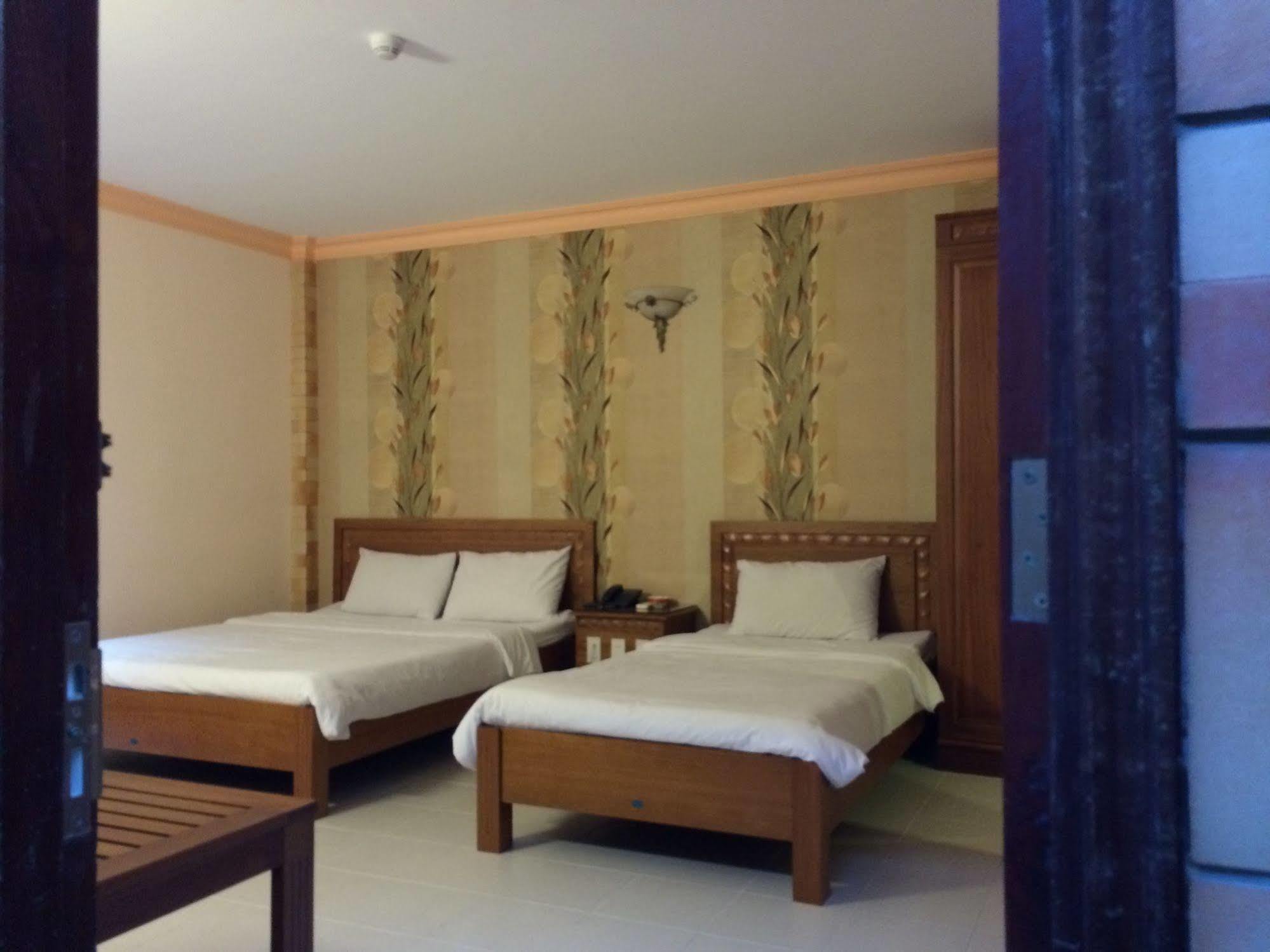 Vien Ngoc Xanh Hotel 1 胡志明市 外观 照片