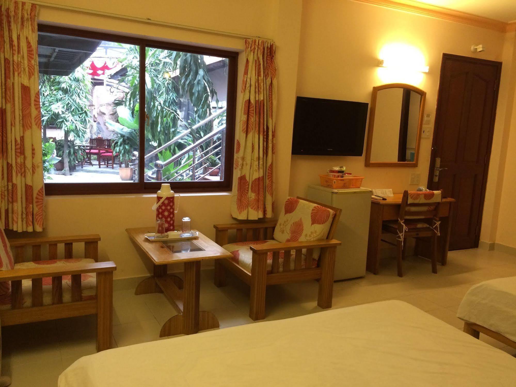 Vien Ngoc Xanh Hotel 1 胡志明市 外观 照片