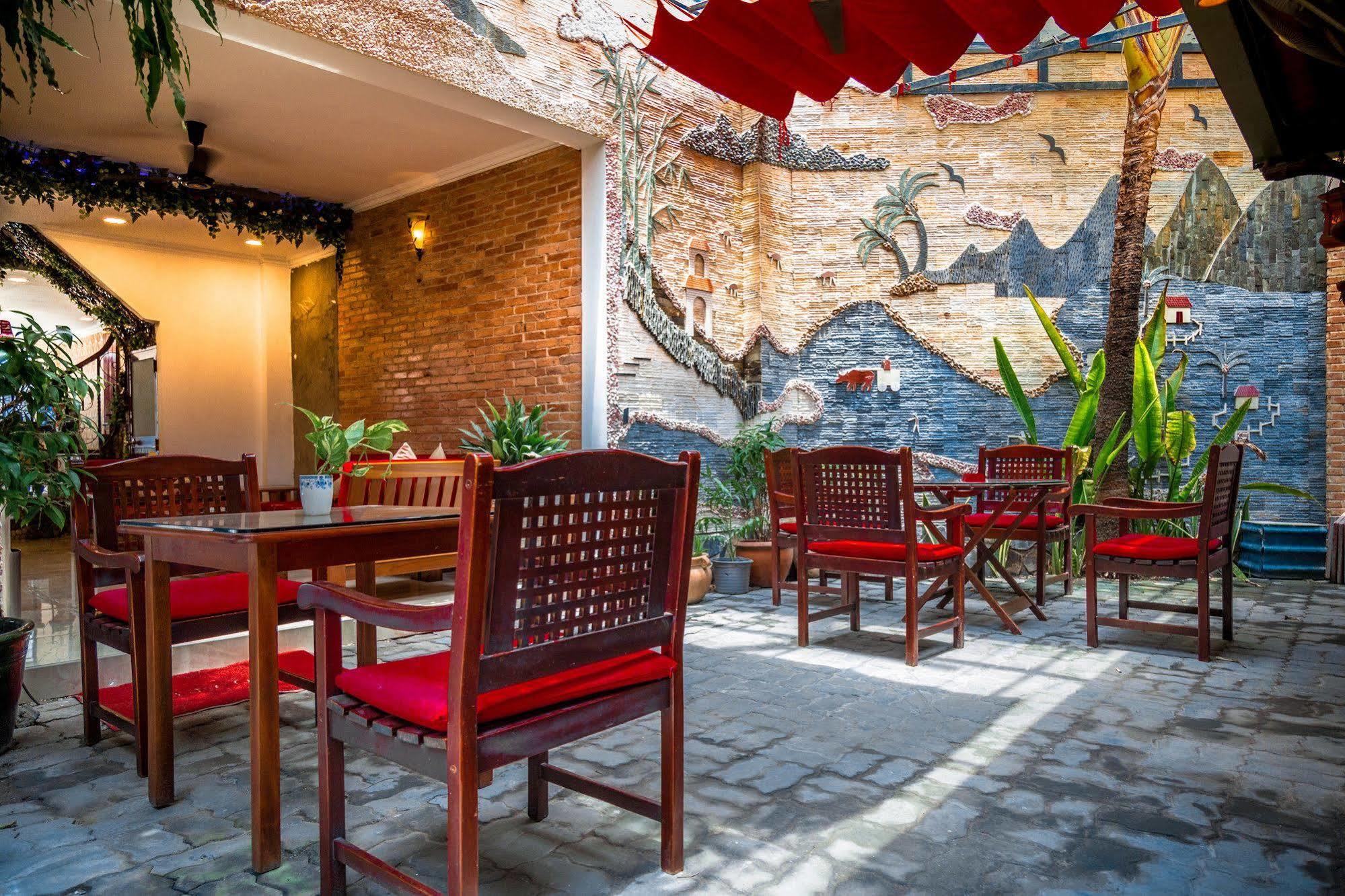 Vien Ngoc Xanh Hotel 1 胡志明市 外观 照片